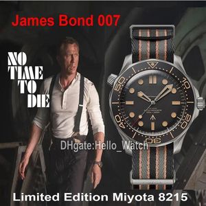 GDF Diver 300m 007 James Bond 50th Brak czasu na śmierć czarna tarcza Miyota 8215 Automatyczna męska zegarek 210 92 42 20 01 001 Pasek nylonowy Hell253Q