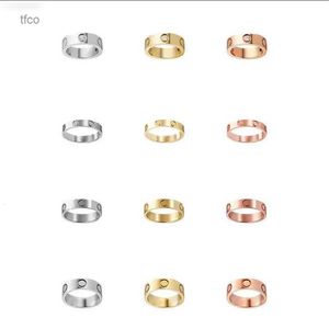 2024 anéis de designer amor feminino anel casal jóias banda titânio aço com diamantes casual moda rua clássico ouro prata rosa tamanho opcional 4 /5 / 6mm caixa vermelha