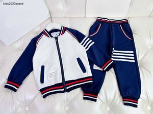 Yeni bebek eşofmanları çocuk beyzbol takım elbise çocuk tasarımcı kıyafetleri 90-150 bir ekleme tasarımı erkek kız ceket ve pantolon nov25