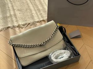 Moda argento Borsa con tracolla a catena spessa Borsa a tracolla sotto le ascelle Borse a spalla B con patta morbida Borsa firmata Borsa in pelle Pochette da donna