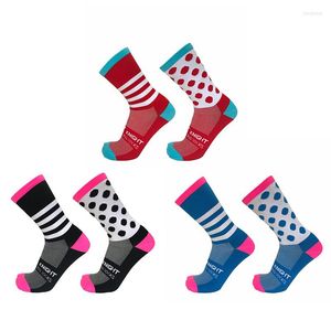 Sports Socks Calcetines Ciclismo Hombre Striped Polka Dot Cyclingマルチカラーレース快適で通気性