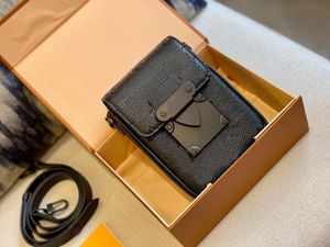 S LOCK VERTICAL WEARABLE WALLET Torebka Skórzana listonoszka Torba na ramię M81524