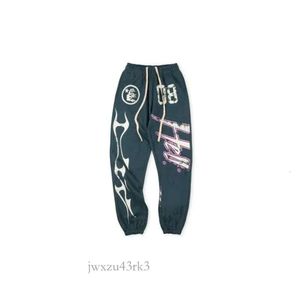 Man City Tracksuit męski projektant Designer męscy luksusowe projektanci Pants Mężczyźni Hellstar Studios Blue Flare Pants Men Jogger moda Hip Hop 7774 7437