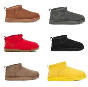 Snow Women Ultra Mini Boots Slipper U F22 Zima Nowa popularna kostka Soft Wygodna owca skóra trzymaj ciepło Plush z kartą koszulką Piękne prezenty Trendy buty