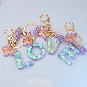 Nyckelringar Sparkling 26 Letter Keychain med Butterfly Pendant Exquisite Heart Sequin Filled A-Z Initials Keyrings Bag Charms Gifts
