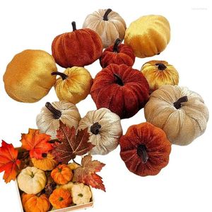 Decorazioni per feste Decorazioni di zucca per la casa Fattoria Autunno Decorazioni per il Ringraziamento 12 pezzi Decorazioni per la casa Raccolto Zucche di velluto