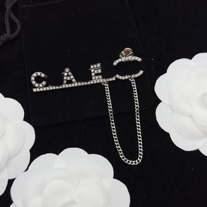Projektant marki Pearl Crystal Pins broszki dla kobiet luksusowa broszka C-litera nigdy nie zanika prawdziwe złoto splatydzona mosiężna bosiewka biżuterii