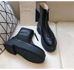 The row smooth Leather Ankle Chelsea Boots platform zipper slip-on round Toe block heels Flat Wedges booties chunky boot for women factory YGHF High quality shoes