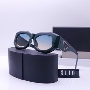 Retro Frame Quay Solglasögon för kvinnor Mens Sun Glasses Kvinnor Designer Solglasögon PC Lens Polariserade Desinger Glasses Man Sun Glasses Triomphe Quay Lunette Homme