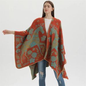 Schals 2023 Neueste Imitation Kaschmir Frauen Schal Herbst Winter Treten Auf Ein Pferd Und Kreuzung Blume Warme Poncho Wrap Decke par