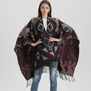 Szaliki poncho skórzana frędzla design w paski Patchwork Ponagveworg Oversize szal Scalf Winter Cashmere Kobiety