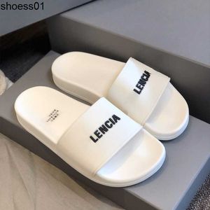 2023 summer balencigas slippers men's and women's wear non slip waterproof one word slippers and letter lovers' beach shoes