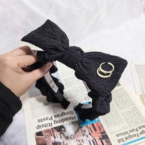 Headbands Tasarımcı Yeni Saç Bandı Kadın Moda Kabarcık Bowknot Head Band Lüks Marka Rhinestone Gülümseme Yüz Baş Bantları Kış Vintage Tasarım Headwaer