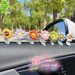 New Cute Shaking Head Flower Car Ornaments Lovely Swing Sunflower Dashboard Decor Car Interior Decoration Accessories
