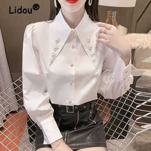 Blusas femininas camisas 2022 outono coreano na moda retro elegante blusa branca topo feminino chique contas manga longa solta trabalho usar botão para cima camisa para mulher p230427