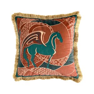 Kudde Case Mild Luxury Retro Mural Pegasus Tryckt kudde enkel europeisk stil vardagsrum rosenbrunt soffa dekorativ fyrkantig kudde utan kudde kärna grossist