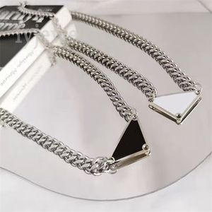 Distinctive triangle designer pendant necklaces luxury jewerly unisex leisure dress chains for men silver plated adjustable necklace women with letters ZB011 B23