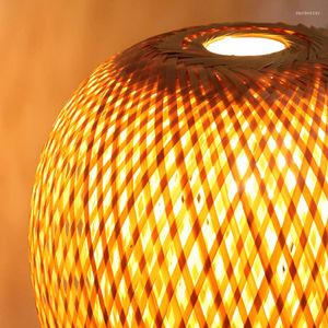 مصابيح طاولة LED Bamboo Weaving مصباح الإبداع يدويًا مصنوعة يدويًا غرفة نوم مطعم بجانب السرير أضواء صينية رعوية الرعوية الإضاءة الرعوية