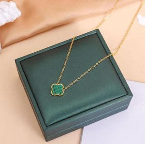 Halsband Fashion Classic Clover Necklace Charm 18K Rose Gold Silver Plated Agate Pendant för Womengirl Valentine's Engagement Designer Jewelry Gift No Box