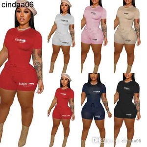 2023 Kadın Tasarımcı Giyim Yazılarına İzler Yaz Spor Kıyafetleri İki Parçalı Şort Set Mektup Baskılı Kısa Kollu Tişört ve Şort Jogging Suits