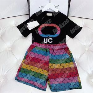 Set di abbigliamento di lusso per bambini Set di t-shirt a maniche corte per bambini Moda Pantaloni per bambini estivi Set di tute in cotone per ragazze dei ragazzi Nero Bianco Due pezzi