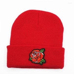 Basker rosblomma broderier tjockare stickad hatt vinter varma skallies cap beanie för barn män kvinnor 188