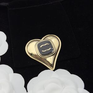 براسي بروش بروش C-Letter Designer رسالة العلامة التجارية بروشات 18 كيلو بايت مطلي بالذهب مجوهرات مجوهر