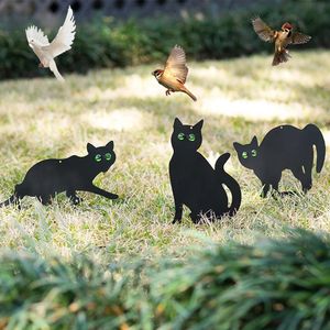 Decorações de jardim 3 pcs preto gato estátua pendurado decoração ao ar livre metal susto gatos controle de pragas scarer repeller dissuasor 231127