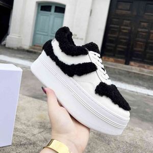 Designer Block Sneaker Replicaing Wedge Outsole Sneakers Women Trainers women Blue Calfskin Casual fur Scarpe Zapatos Running Shoe Size 35-40