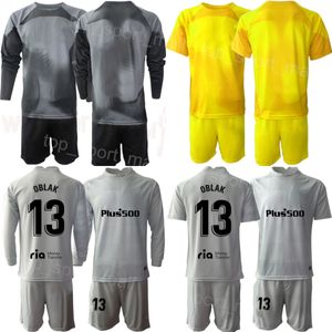 Klubbteam 22-23 Atletico Madrids GK Kids Antonio Adan Jersey Soccer Set långärmad målvakt David de Gea Thibaut Courtois Jan Oblak Ivo Grbic Football Shirt Kits