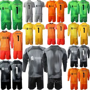 Club Team Men 22-23 Portiere 13 Maglia da calcio Adrian Set Portiere GK Manica lunga 25 Pepe Reina 22 Simon Mignolet 1 Maglia da calcio Alisson Becker Kit personalizzato LiWuPu