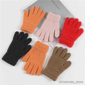 Children's Mittens Kids Thick Knitted Gloves New Fashion Warm Soft Comfortable Winter Gloves Children Stretch Mittens Boy Girl Infant Accessories