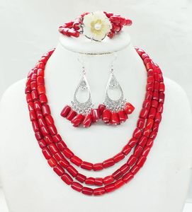 Conjunto de brincos de colar exclusivos com 3 camadas de pulseira coral vermelha natural noiva africana. Joia