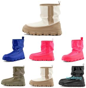 Klasik Brellah Mini Boots Designer Boot Tasman Kadın Platformu Kış Giden Klasik Snow Boot Ayak Bileği Kısa