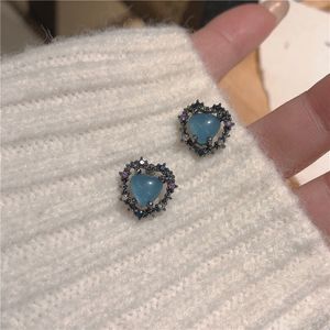 2 pezzi eleganti orecchini a bottone set geometrici orecchini a forma di cuore di perle alla moda accessori per le orecchie di moda per le donne Jewerly 2023 matrimonio