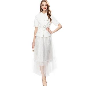 Women's Runway Two Piece Dress O Neck Short Sleeves Pearls Beaded Blouse with Sequined Skirt Twinset Sets