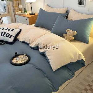 Set di biancheria da letto Set di moda Letto singolo matrimoniale Hotel Copripiumino per la casa Tessuto delicato sulla pelle Tinta unita King Size Quiltvaiduryd