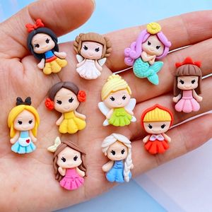 Objetos decorativos Figuras 10pcs resina fofa mini desenho animado Princesa scrapbook traseiro plano kawaii diy casas móveis enfeites acessórios de gancho de cabelo 230428