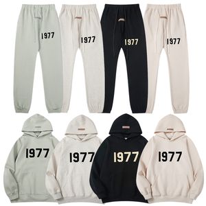 Designer Hoodie Top Quality Fog Essentials 1977 Hoodie Mens Sweatshirt Womens Pullover Hip Hop Tracksuits Overdimensionerade Jumper Warm Hoody Highend Ladys Hoodie Asia S-XL