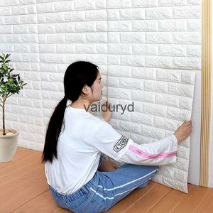 Duvar çıkartmaları 3D düz renkli kağıt yatak odası panelleri için duvar kağıdı yapıştırıcı modern su geçirmez kendi kendine yapışkan stickerVaiduryd