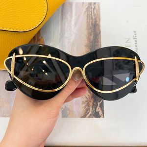 Sunglasses HIGH Trendy L40119I Women CAT EYE Glasses Frame Acetate Designer Tortoiseshell Black White UV400 Fashion