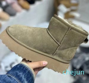 Klasyczny Ultra Mini Platform Bot Tasman Tazz Designer Matte Fur Windight Woed Wook Comfort Komfort Zimowe kostki