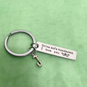 Anahtarlıklar Seni Seviyorum Anahtarlar İçin Krayer 26 Mektuplar DIY Eşleşen Sevgililer Günü Paslanmaz Çelik Anahtarlama Doğum Günü Hediye Drive Güvenli Yakışıklı