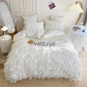寝具セット40秒サテンジャックカードコットンプリンセスウェディングセットlti-layer lace duvet cover quilt bed comforter skirtvaiduryd