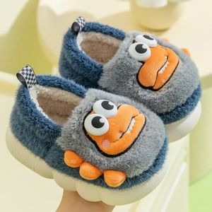 Slipper Winter Cartoon Childrens Cotton Sidlippers Round Toe Baby Boys and Girls Casual Shoes Nonslip Kids Söta 231127