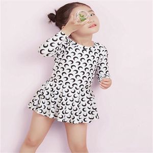 Cute Kids Girls One-Pieces Swimwear Child baby Bikini Sleeveless Swimsuit Moon Printed Chidren Beachwear Jumpsuit Clothes