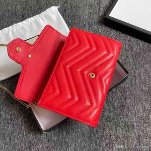 新しいファッションデザイナーLuxurysハンドバッグチェーンショルダーバッグデザイナークロスボディバッグスタイルの女性財布ハンドバッグと財布新しいスタイル
