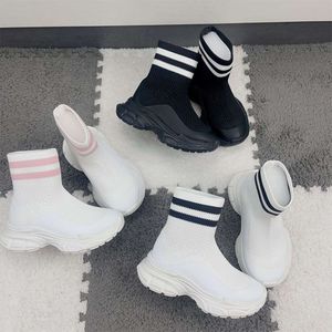 2022 Designer di vendita Scarpe casual per bambini White Dream Sneaker singola Suola morbida Scarpe da ginnastica stringate Calzature sportive Taglia 26-35 Sport Bambini