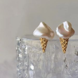 Stud vintage Fashion French Sweet Ice Cream Stoczki Krótkie bankiety Akcesoria biżuterii Prezent 231127