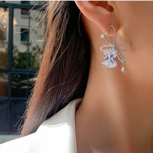 Fashion Knot Designer Stud Earrings for Women Sweet Bowknot Shining Crystal Diamond Earring Ear Rings Party Wedding Jewelry Accessories Dropshipping